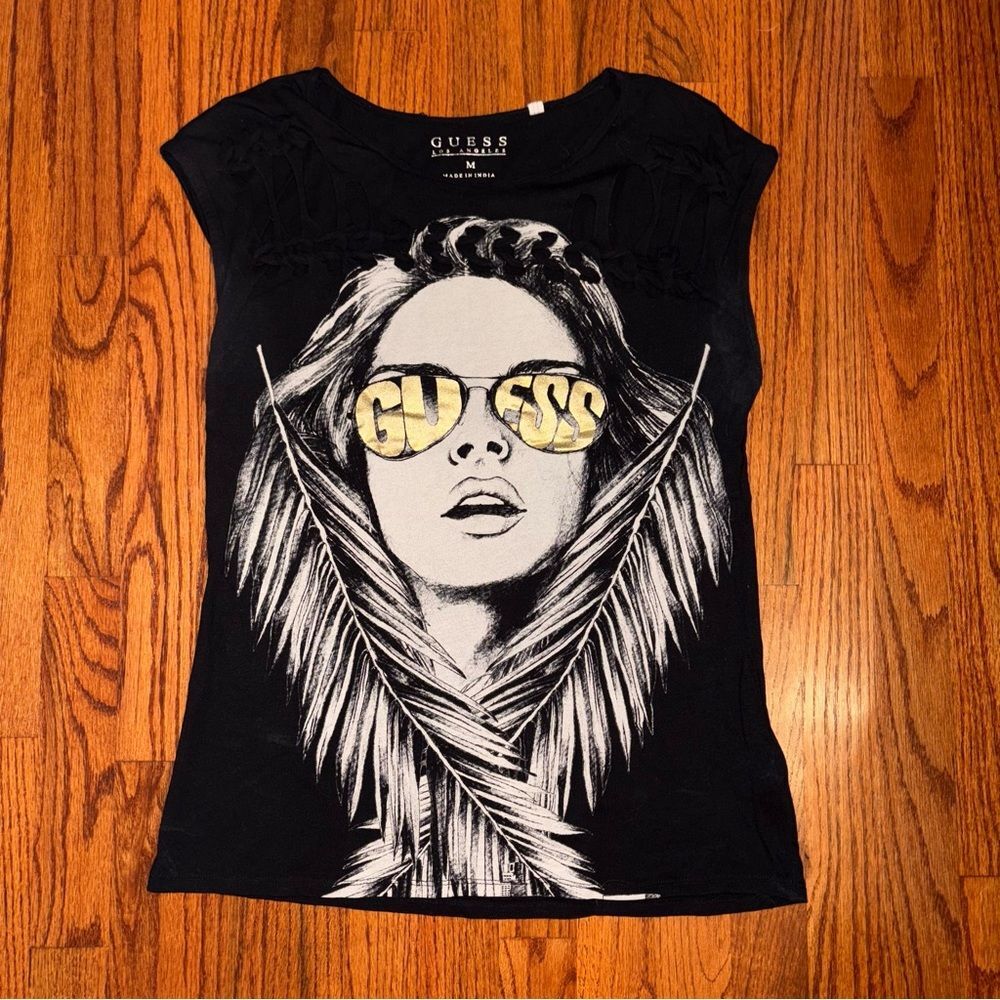 GUESS Los Angeles Graphic Tee – Women’s M, Black Gold Sunglasses Design